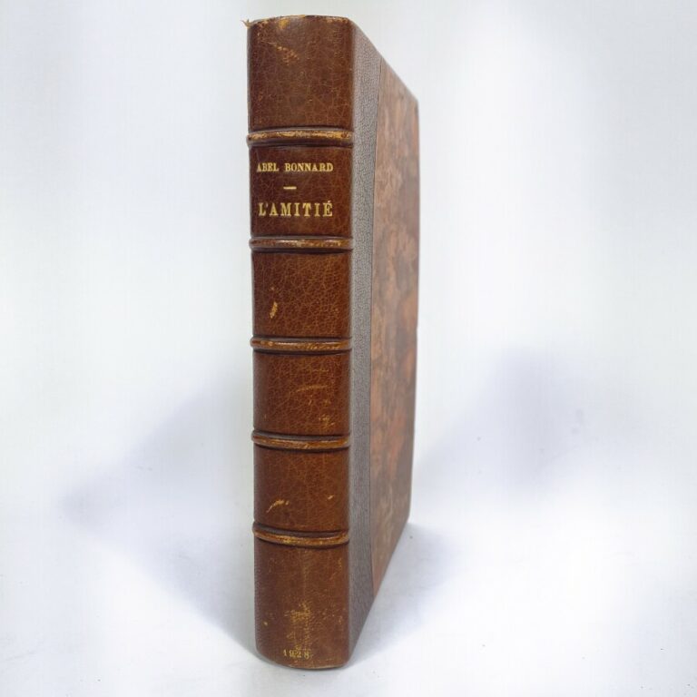 Abel BONNARD. De l'amitié. 1928, librairie Hachette, Paris. Dédicace manscrite…