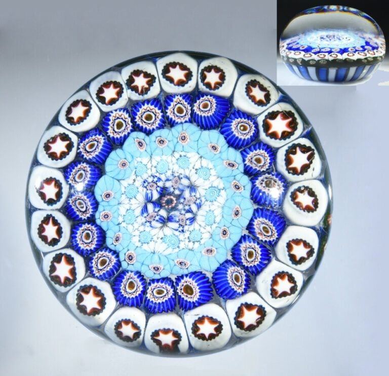 Grenelle.Presse-papiers à motif de panier millefiori composé de cinq cercles co…