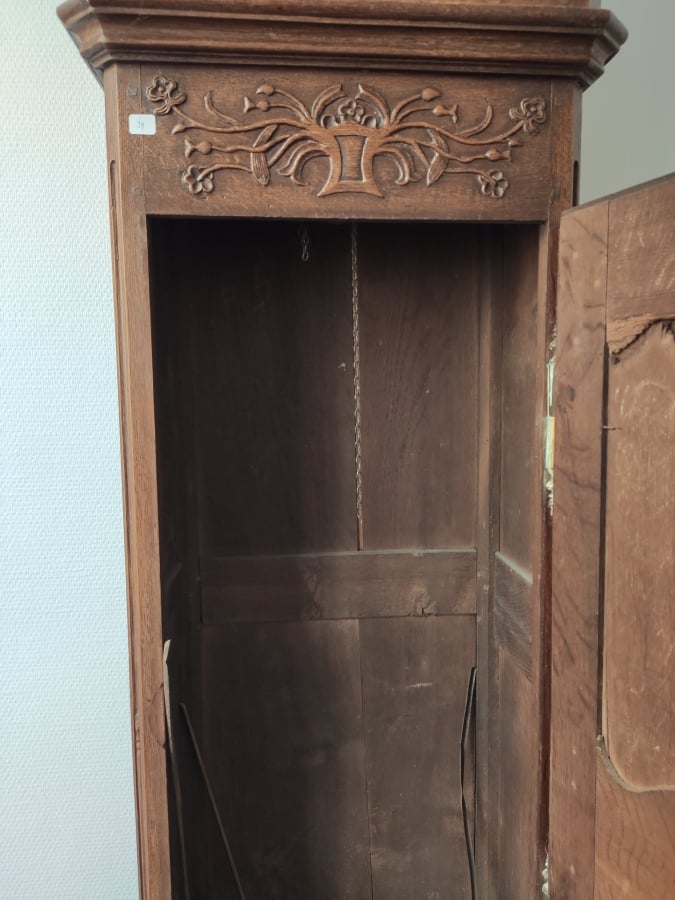 Régulateur de parquet en chêne, cadran en étain, (vendu en l'état) - Haut : 230…