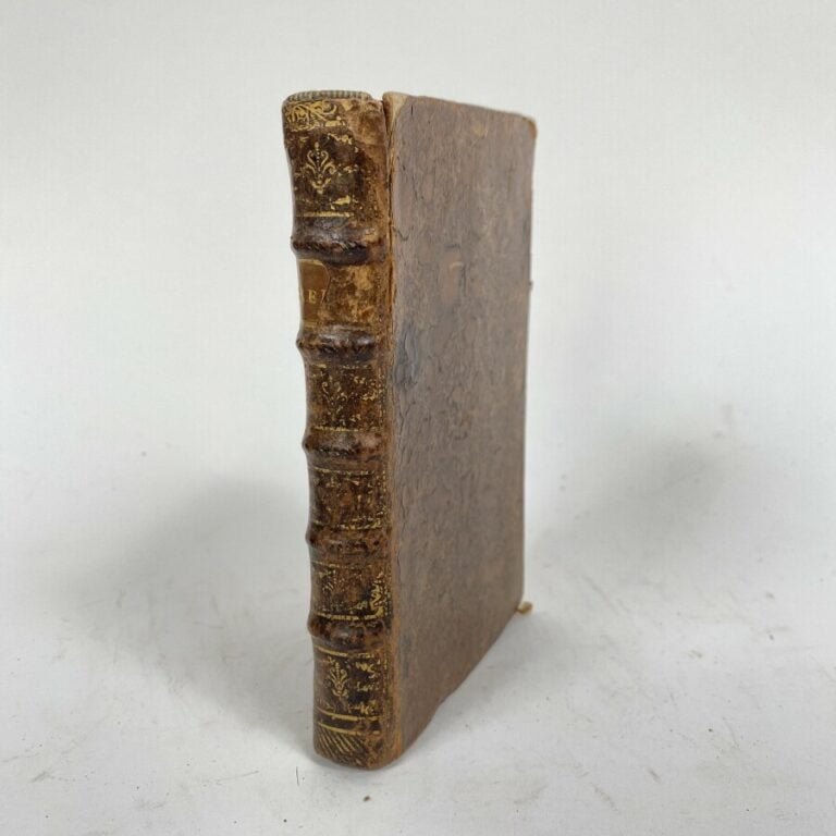 Remontrances du Parlement au Roi du 9 avril 1753. Paris, 1753.