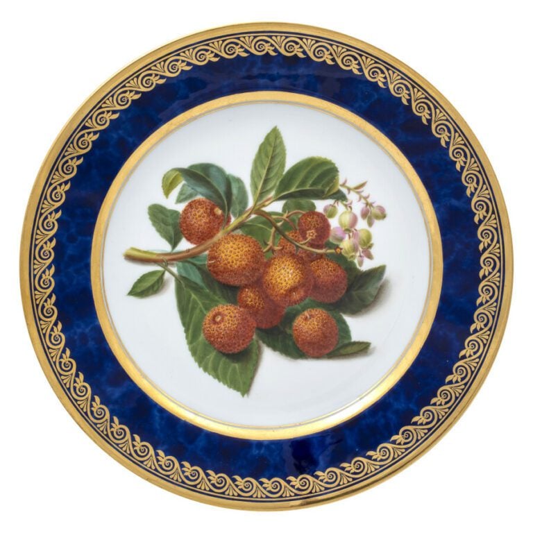 SEVRES - 6 assiettes du service de la duchesse de Berry, décor polychrome de fr…