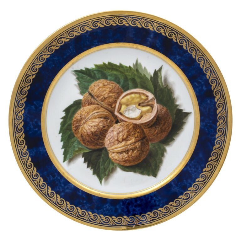 SEVRES - 6 assiettes du service de la duchesse de Berry, décor polychrome de fr…