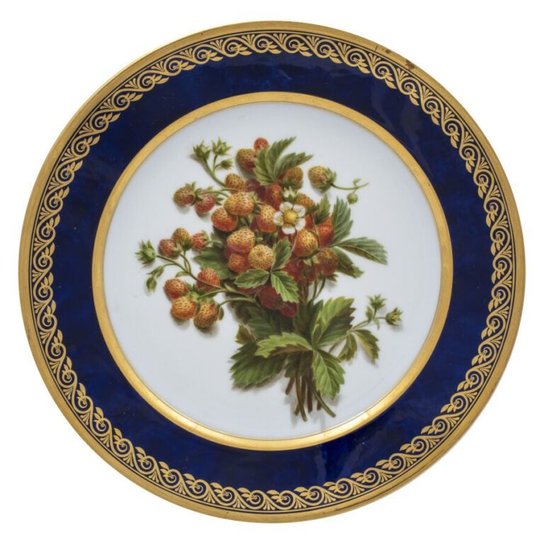 SEVRES - 6 assiettes du service de la duchesse de Berry, décor polychrome de fr…