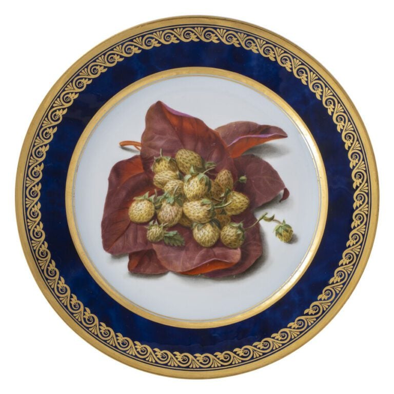 SEVRES - 6 assiettes du service de la duchesse de Berry, décor polychrome de fr…