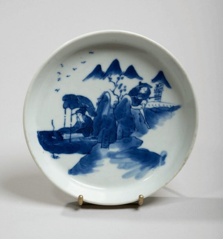 VIETNAM, Hue - XIXe siècle- Coupe en porcelaine décorée en bleu sous couverte d…