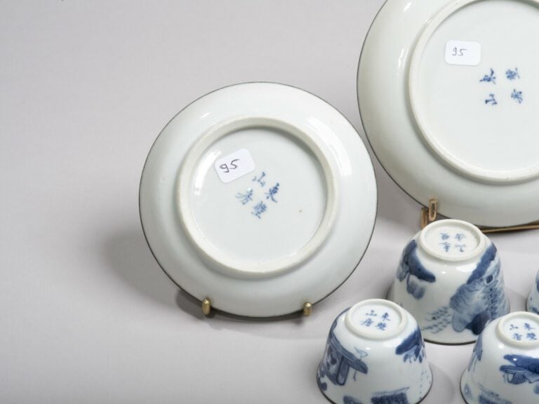 VIETNAM- XIXe siècle- Ensemble comprenant deux coupelles et quatre sorbets en p…