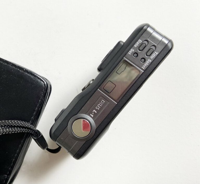 Appareil photo CANON IXUS L.1 - Avec objectif CANON 26 mm 1 : 2,8 - Format 16,7…
