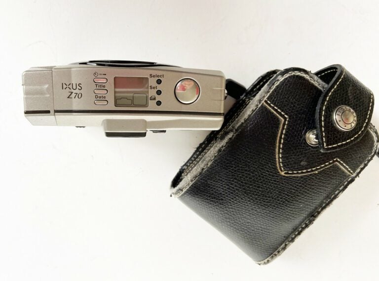 Appareil photo CANON IXUS Z70 - Avec objectif CANON ZOOM LENS 23-69 mm - Format…