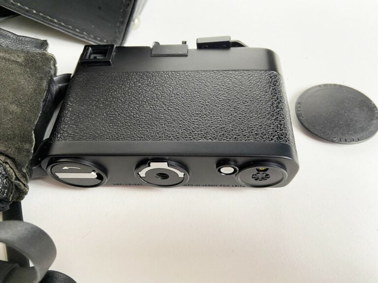 Appareil photo LEICA CL - Objectif SUMMICRON C 1 : 2 / 40 mm - Fabriqué au Japo…