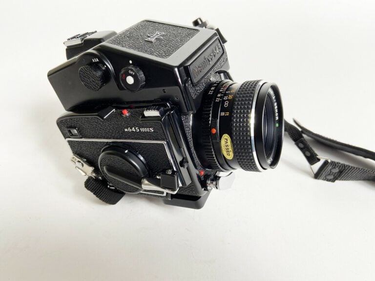 Appareil photo MAMIYA - M645 1000S - Avec objectif MAMIYA SEKOR 1 : 2,8 f = 80…