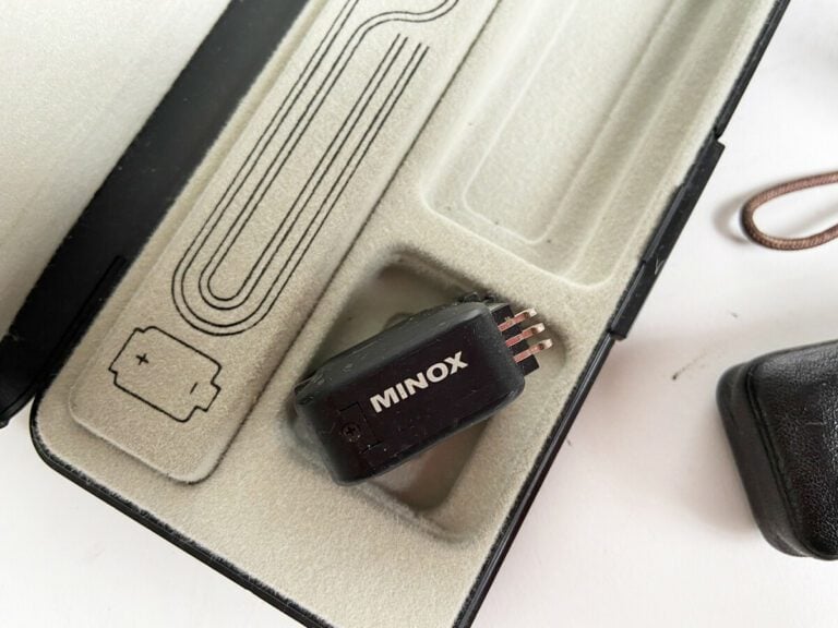 Appareil photo MINOX EC - Avec objectif 1 : 5,6 / 15 mm - Format 8 x 11 mm - Fa…