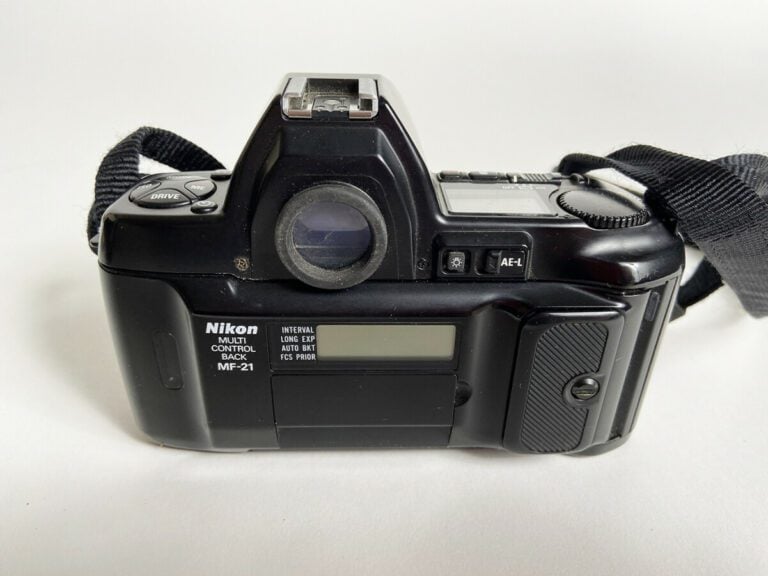 Appareil photo NIKON F-801 AF - Fabriqué au Japon de 1988 à 1991 - Format 24x36…