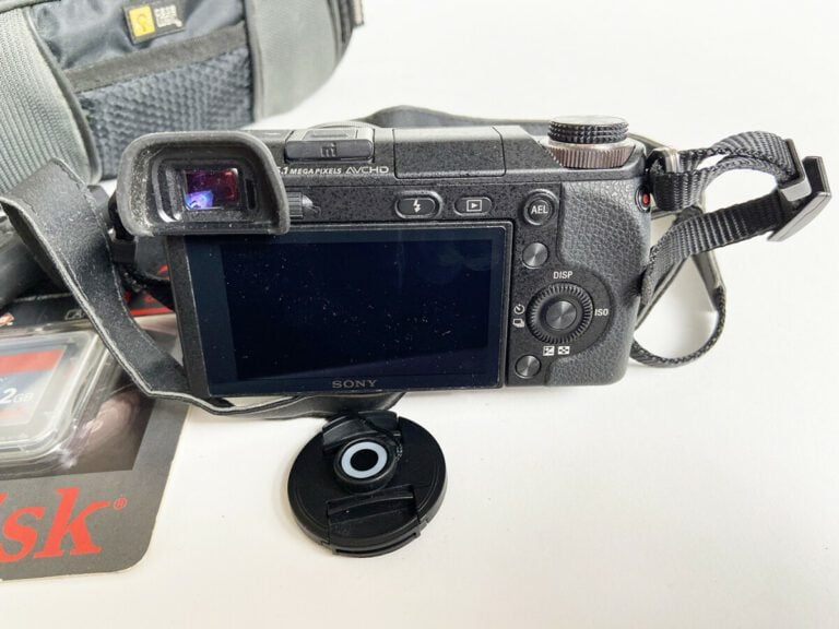 Appareil photo numérique SONY NEX-6 - avec objectif E 3,5-5,6/PZ 16-50 OSS - Ca…