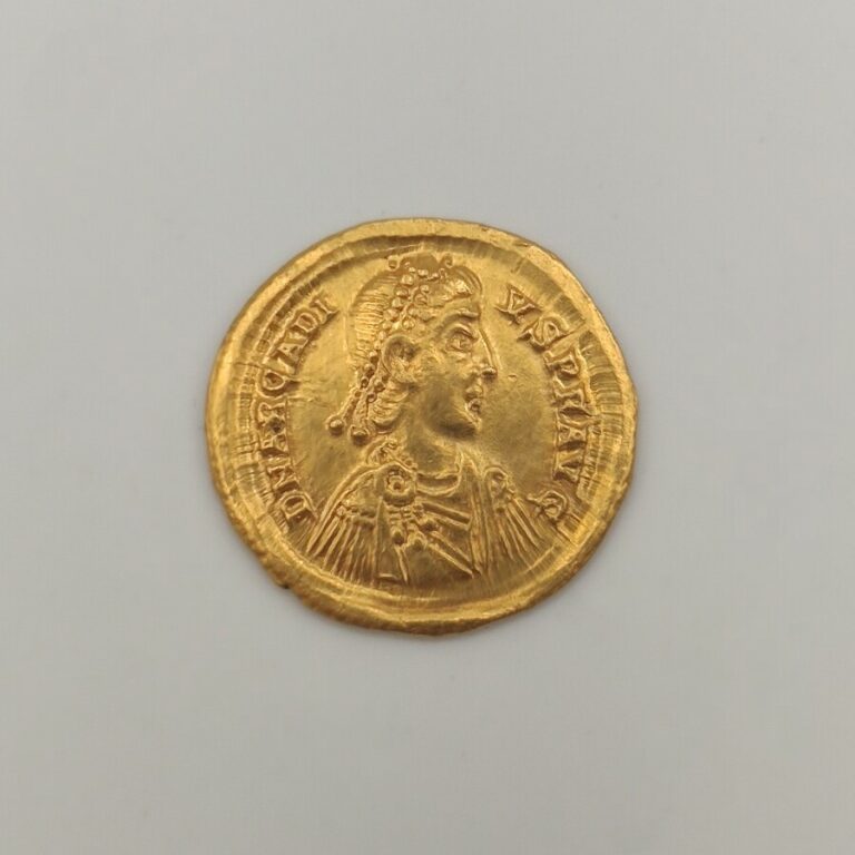 Arcadius (383-408). Solidus, c. 395-402, Milan. RIC 1205. TTB+