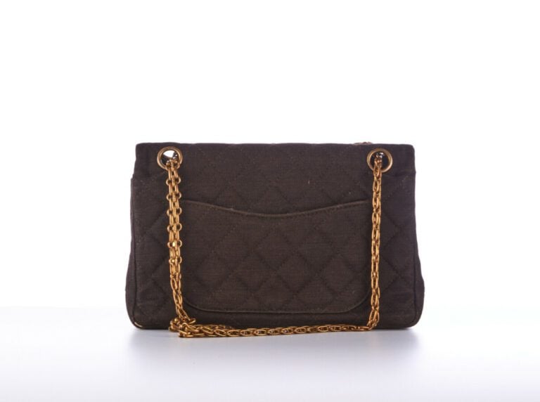 CHANEL - 1960s/70s - SAC "2:55" en jersey matelassé chocolat, garnitures en mét…