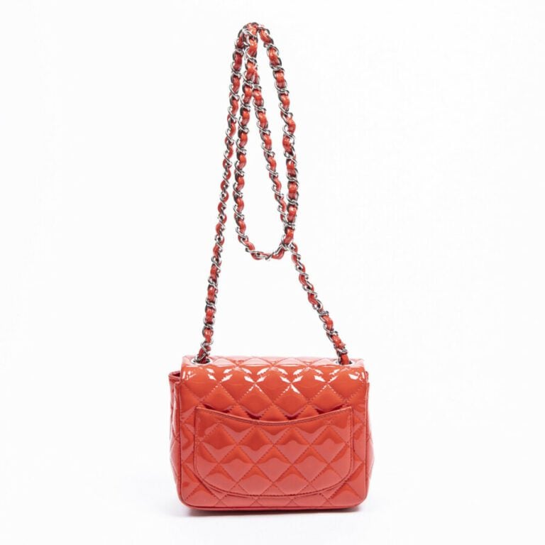 CHANEL - 2014 - Sac "Timeless" mini - "Timeless" mini bag - - Cuir verni matela…