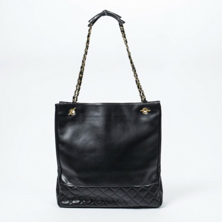 CHANEL - Circa 1986/88 - Cabas - Tote - - Cuir lisse et matelassé noir - Black…