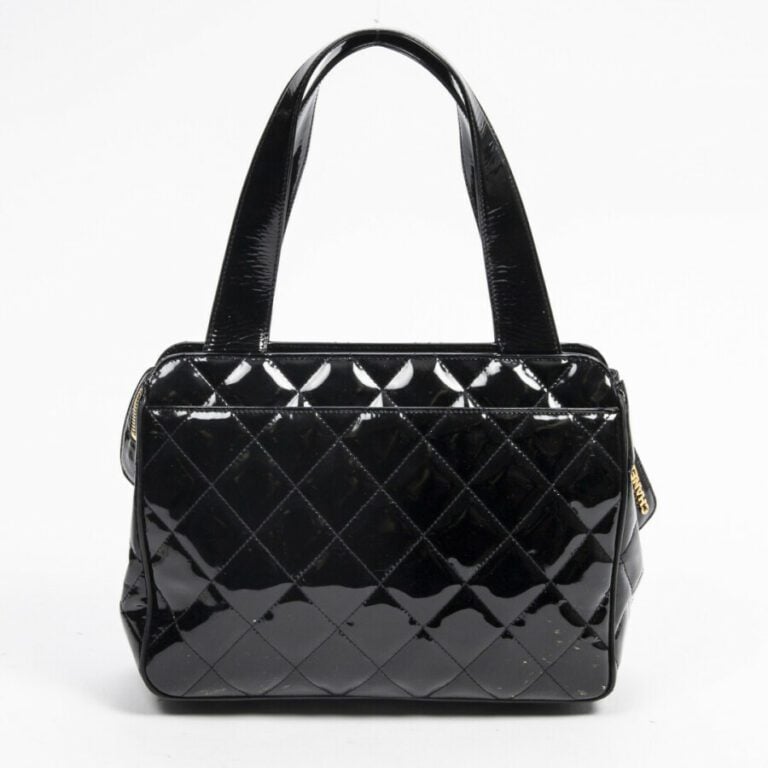 CHANEL - Circa 1996/97 - Sac - Bag - - Cuir verni matelassé noir - Black quilte…