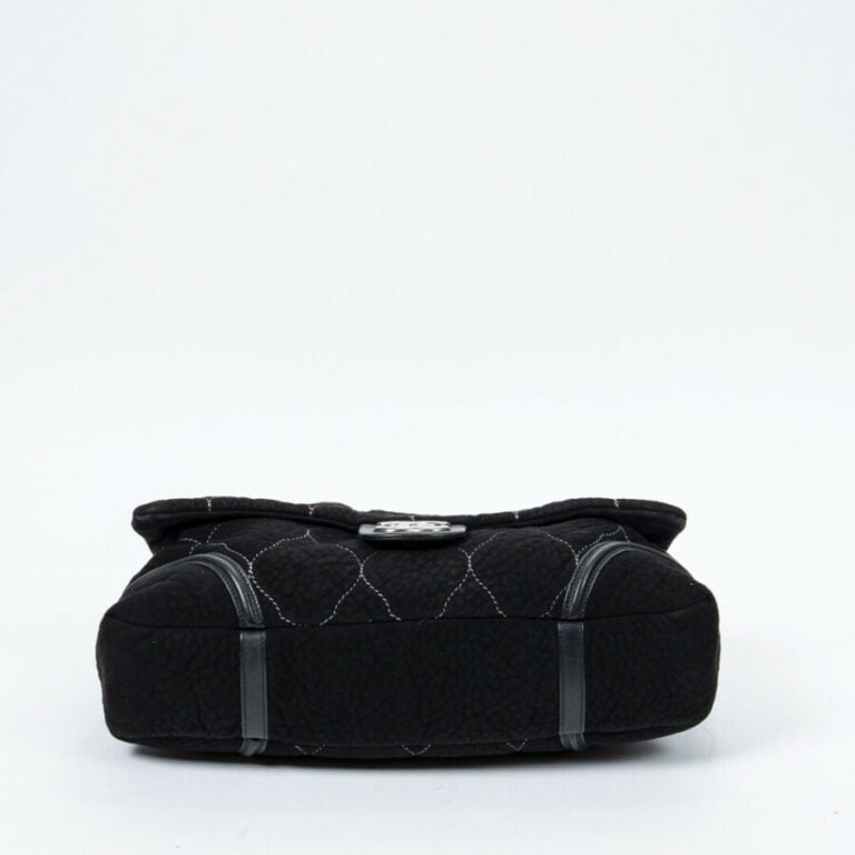 CHANEL - Circa 2008/09 - Sac - Bag - - Daim matelassé noir - Black quilted sued…