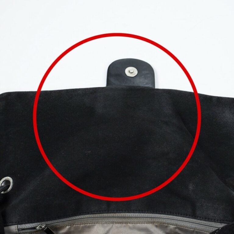 CHANEL - Circa 2008/09 - Sac - Bag - - Daim matelassé noir - Black quilted sued…