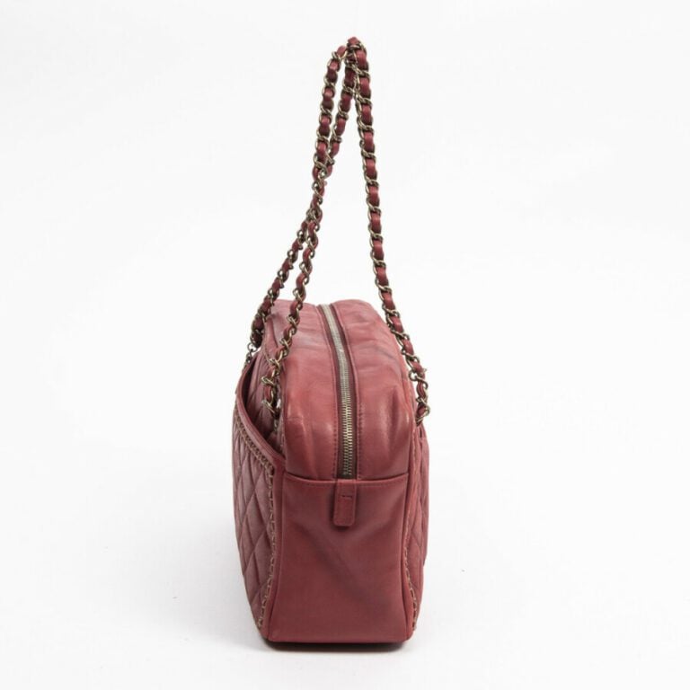 CHANEL - Circa 2015/16 - Sac - Bag - - Cuir matelassé sang de boeuf - Red quilt…