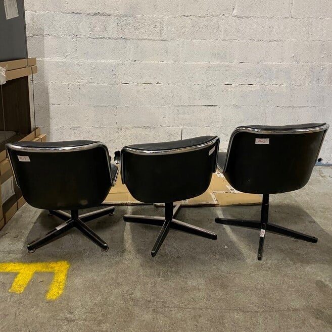 Charles POLLOCK (1930-2013) pour Knoll - Deux Fauteuils et une chaise Pollock,…