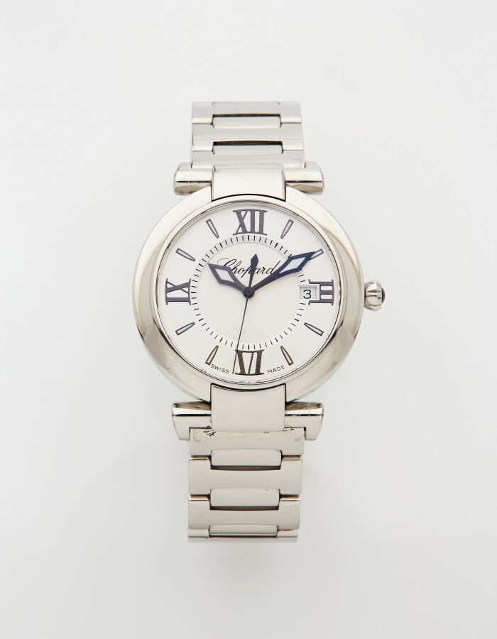 CHOPARD - BRACELET MONTRE ronde modèle « Impériale » en acier. Cadran blanc sat…