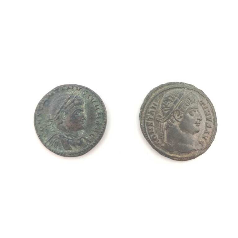 Constantin Ier le Grand (307-337). Nummus à la porte de Camp, c. 328-329, Sisci…