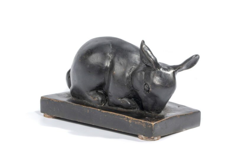 Dans le goût de Edouard-Marcel SANDOZ - Lapin - Bronze à patine noire - 7 x 11…