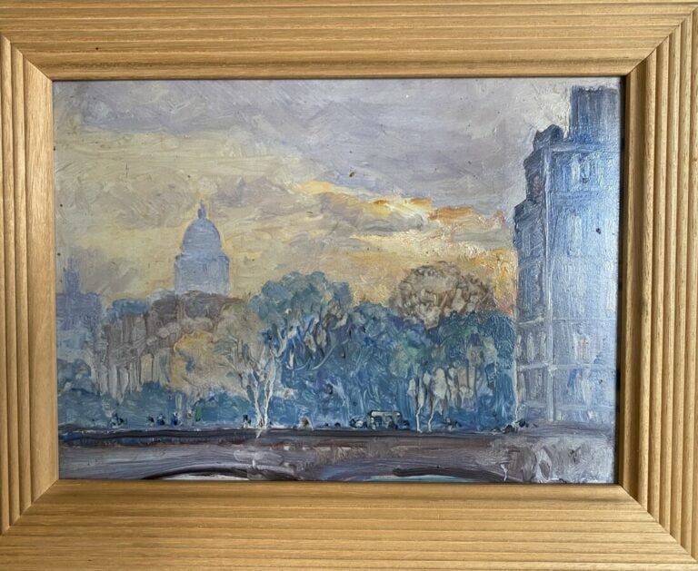Ecole Xxème. Vue de Paris - . Huile sur panneau, non signée.24 x 33 cm