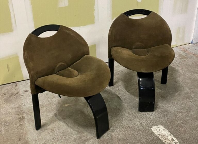 Giovanni OFFREDI SAPORITI Editeur - Paire de chaises en bois courbé noirci et g…