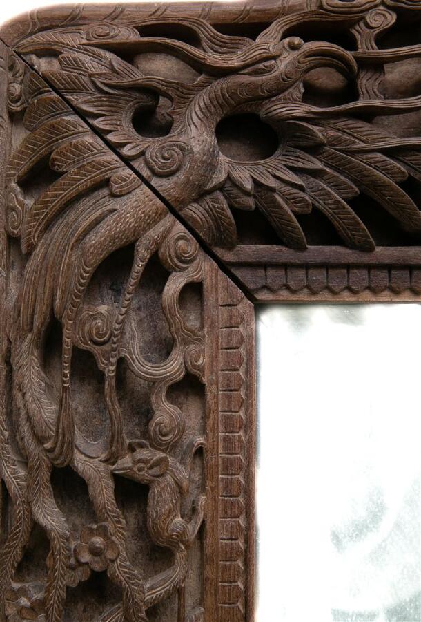 GRAND MIROIR ET SON ENCADREMENT DE BOIS INDIGENE - Vietnam / Indochine, Dynasti…