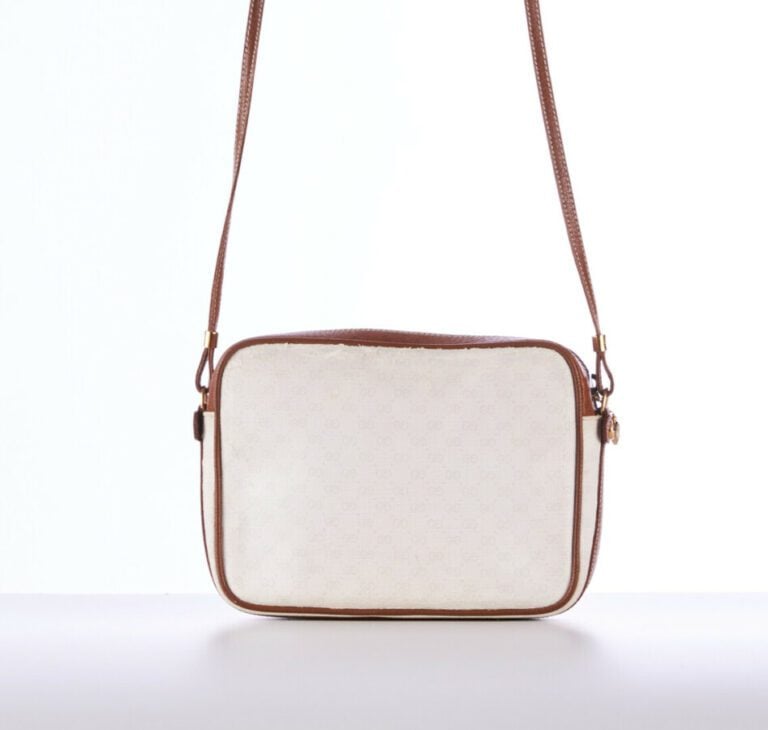 GUCCI - SAC en toile enduite siglée et porc naturel - 22 x 15 x 6 cm - (marques…