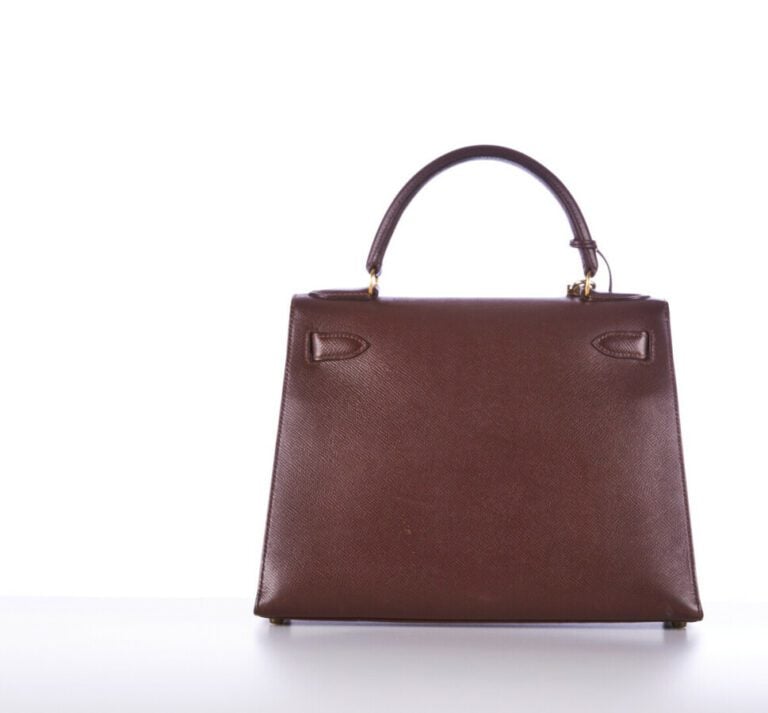 HERMÈS - 1992 - SAC "Kelly" 28 cm en veau Courchevel chocolat au lait, garnitur…