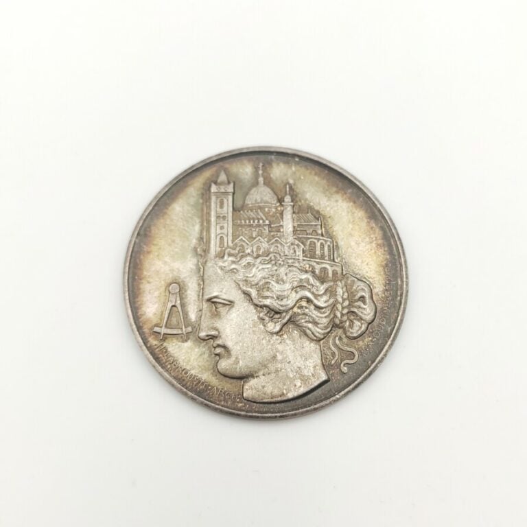 IIIe République (1870-1940). Jeton en argent de la société Centrale des Archite…
