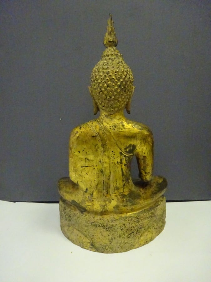 IMPORTANT BOUDDHA EN BRONZE LAQUE OR - Thailande, - Bouddha assis en padmasana…