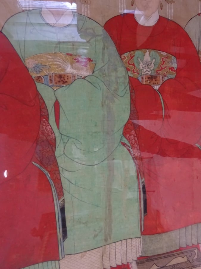 IMPORTANT PORTRAIT D'ANCETRES FEMININS SUR PLUSIEURS GENERATIONS - Chine, XXe s…