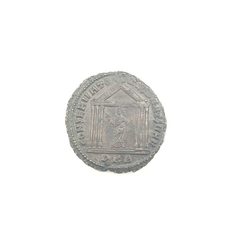 Lot de pièces anciennes , médailles... - - -Romulus divinisé, fils de Maxence (…