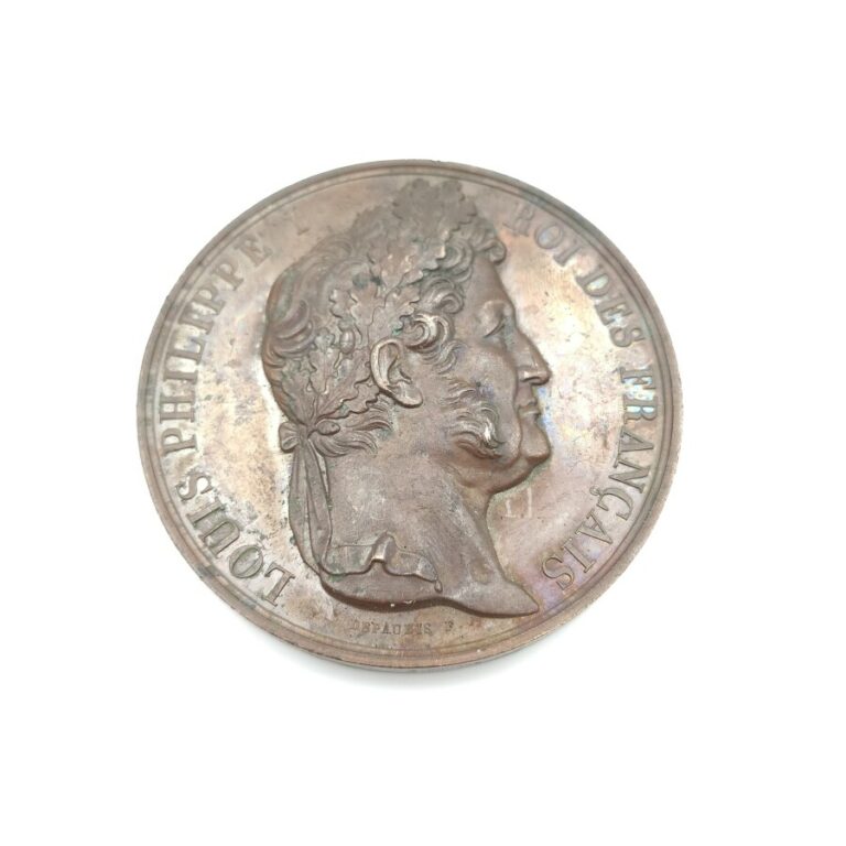 Louis Philippe Ier (1830-1848). Médaille en bronze par Depaulis, commémorant la…