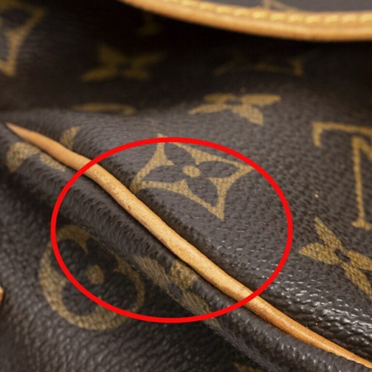 LOUIS VUITTON - 1989 - Sac "Saumur" 30 - "Saumur" 30 bag - - Toile Monogram, cu…