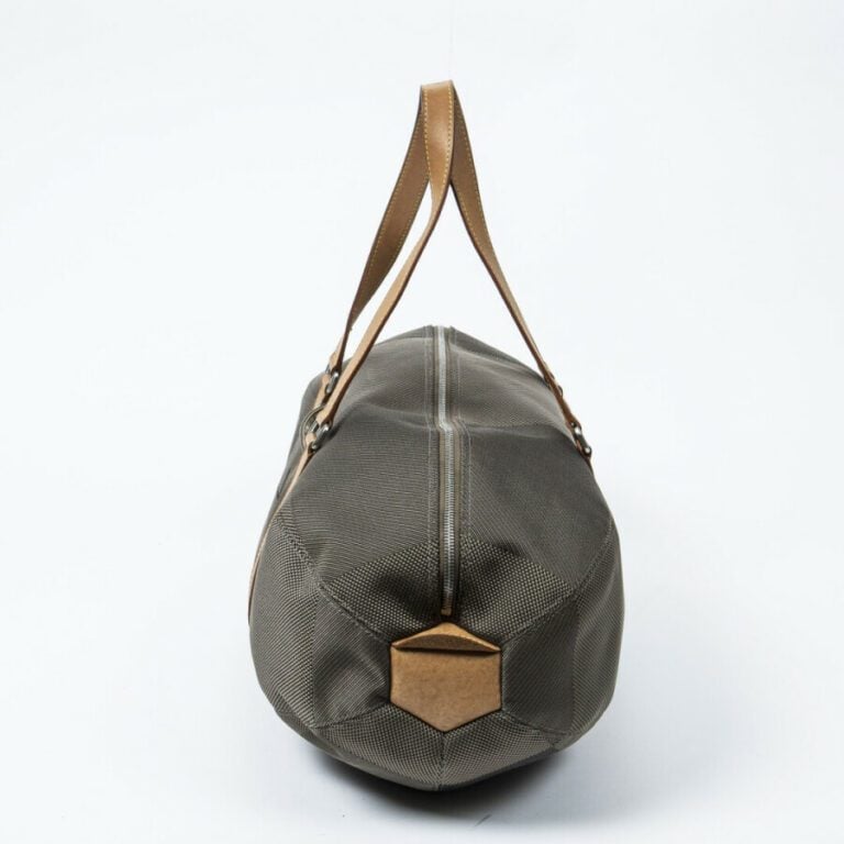 LOUIS VUITTON - 2004 - Sac de week-end "Attaquant" - "Attaquant" week-end bag -…