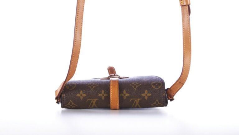 LOUIS VUITTON - SAC "Chantilly" en toile Monogram et cuir naturel, garnitures e…