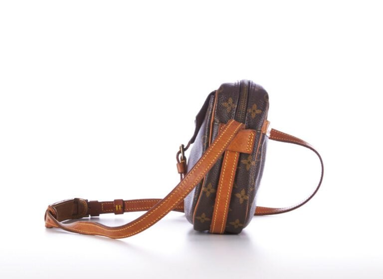LOUIS VUITTON - SAC "Jeune Fille" en toile Monogram et cuir naturel, garnitures…
