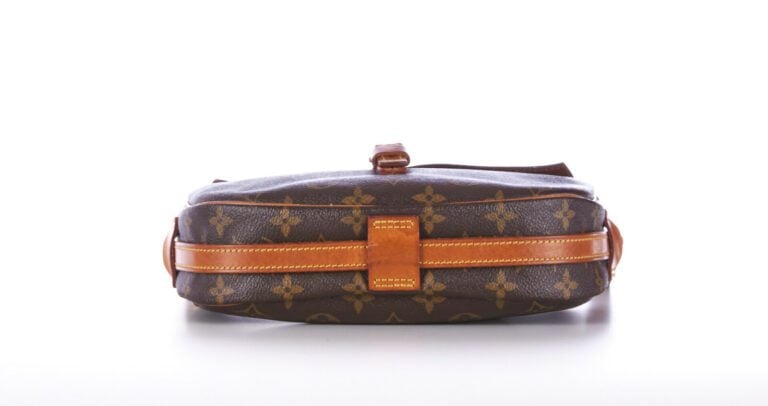 LOUIS VUITTON - SAC "Jeune Fille" en toile Monogram et cuir naturel, garnitures…