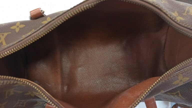 LOUIS VUITTON - SAC "Papillon" en toile Monogram et cuir naturel, deux petites…