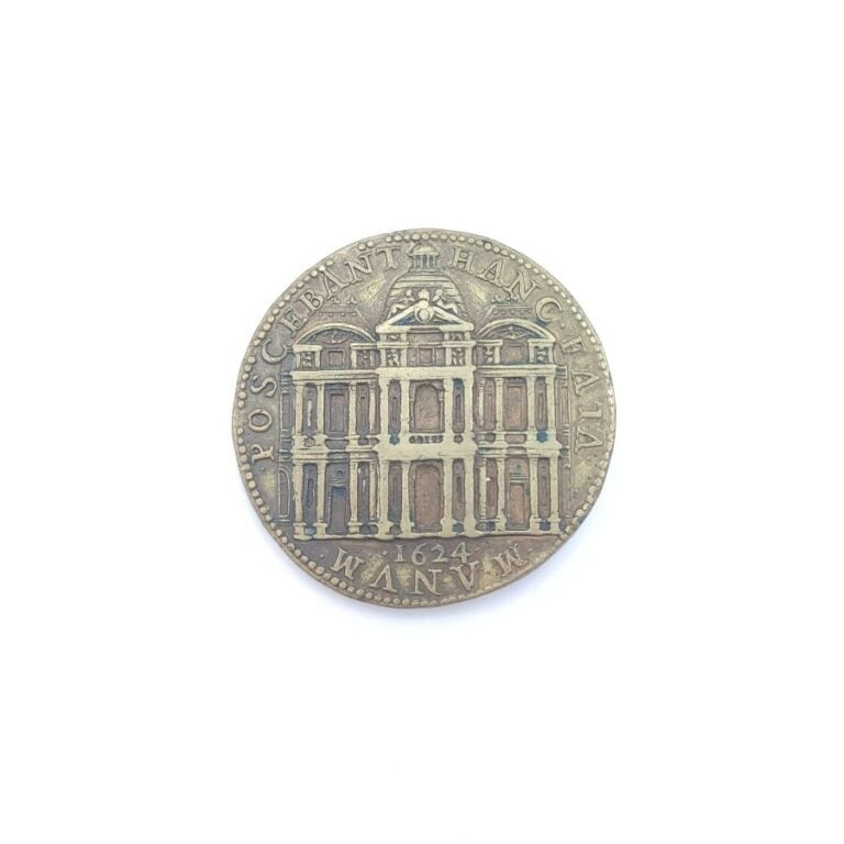 Louis XIII (1610-1643). Médaille en fonte de bronze commémorant la restauration…