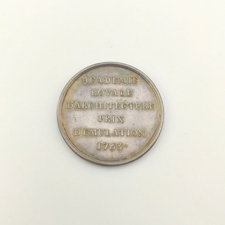 Louis XV (1715-1774). Médaille de récompense en argent du prix d'émulation de l…