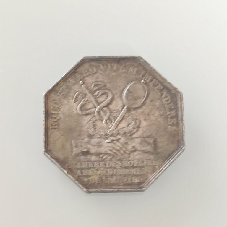 Louis XVIII (1814-1824). Jeton en argent de la chambre des notaires de l'arrond…