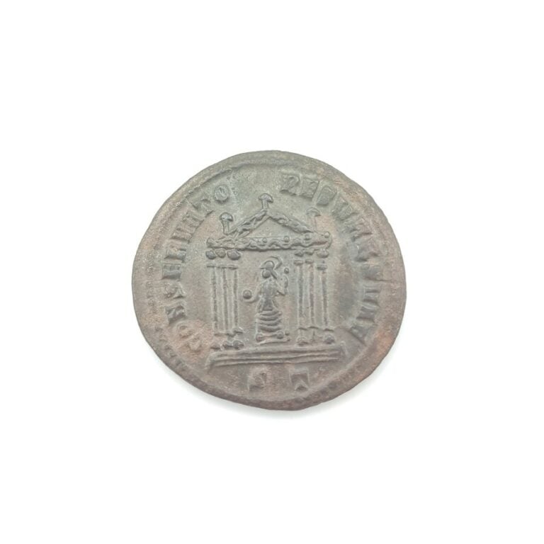 Maxence (306-313). Follis au temple du Génie de Rome protecteur de la Cité, c.…