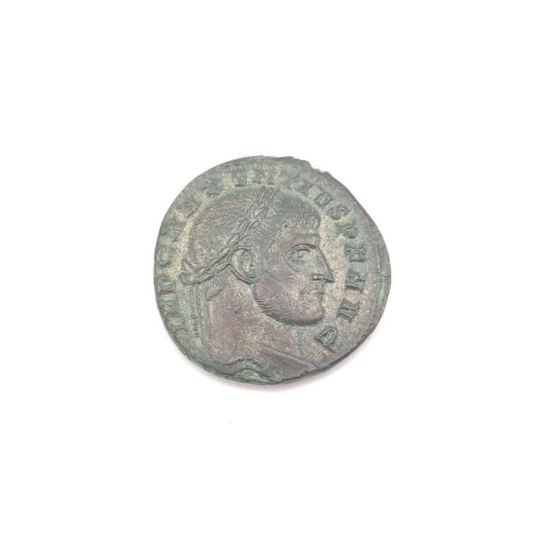 Maxence (306-313). Follis au temple du Génie de Rome protecteur de la Cité, c.…
